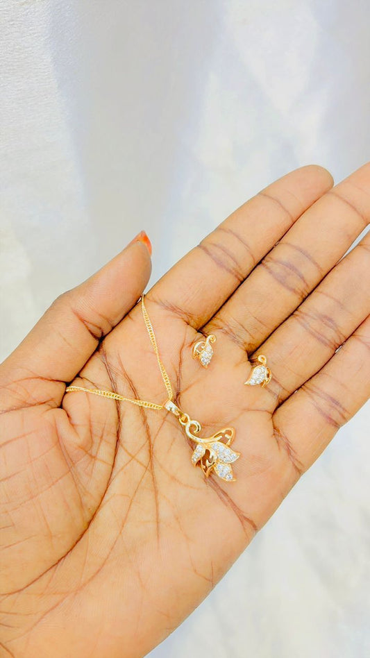 Chaîne + boucles d'oreilles